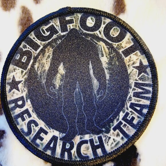 Bigfoot Sasquatch DYI Fabric Hat Patch Glue Iron On Sew Custom Hat Patch - Picture 3 of 5